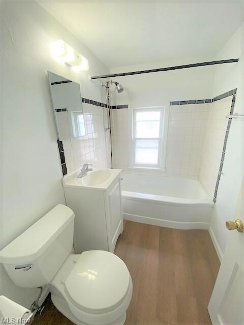 1520 Rockefeller Rd, Wickliffe, OH 44092 - photo 7