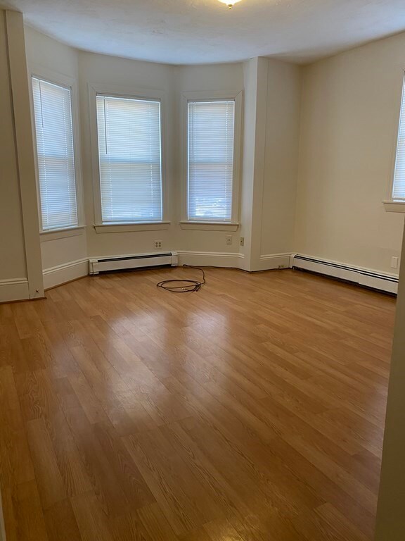 896 Western Ave unit 1, Lynn, MA 01905 - photo 2