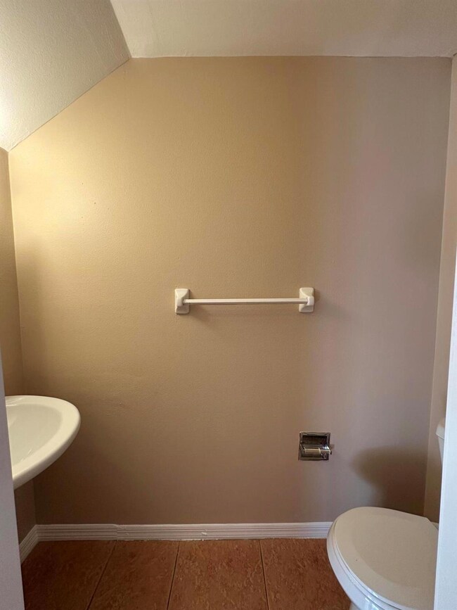 954 Louisiana Ave, Sebastian, FL 32958 - photo 7