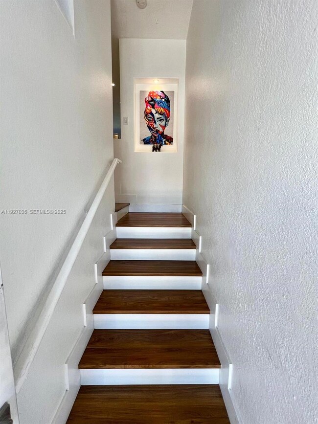 925 NW 82nd Ave unit 217A, Miami, FL 33126 - photo 4