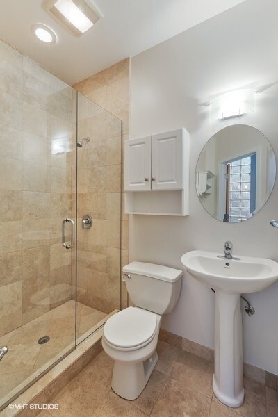 1019 N Honore St unit 2, Chicago, IL 60622 - photo 7