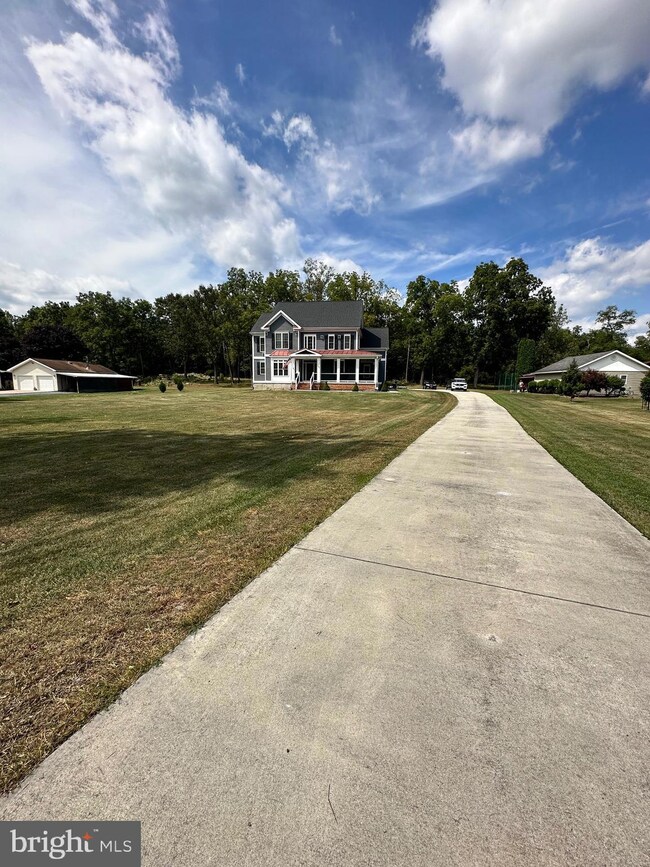 268 Phillips Ln, Bunker Hill, WV 25413 - photo 6