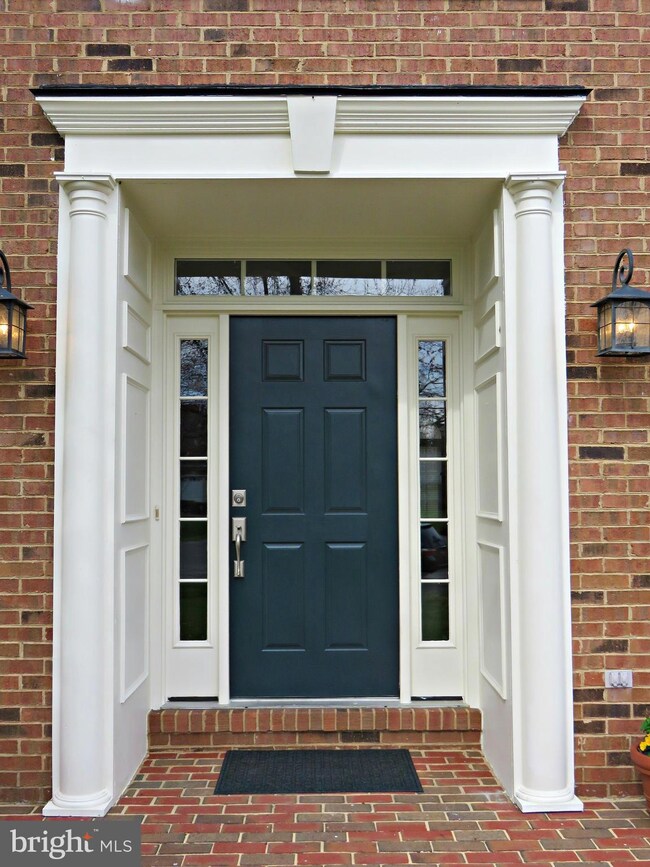 10239 Crosscut Way, Damascus, MD 20872 - photo 3