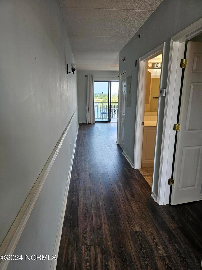 WSC #704 hallway 2