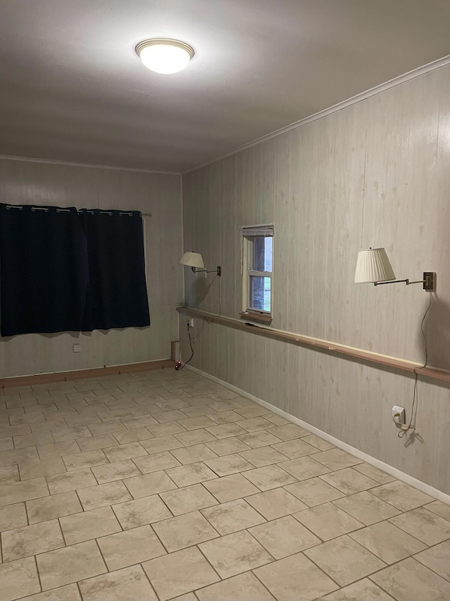 OFFICE-DEN-BONUS SPACE2