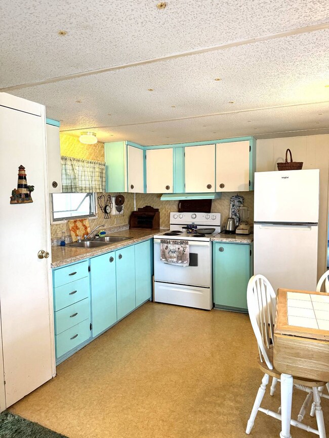 30440 Sunrise Blvd, Sebring, FL 33870 - photo 2