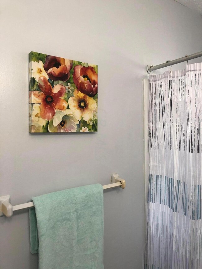 532 Westphal Ave, Columbus, OH 43213 - photo 6