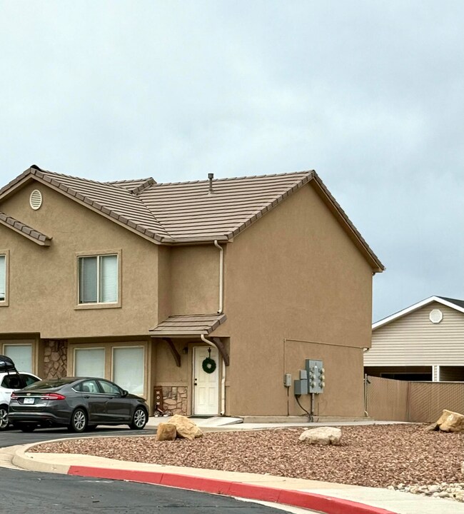920 S 25 E unit 6E, Cedar City, UT 84720 - photo 4