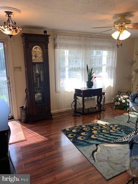 129 Stonegate Dr, Frederick, MD 21702 - photo 5