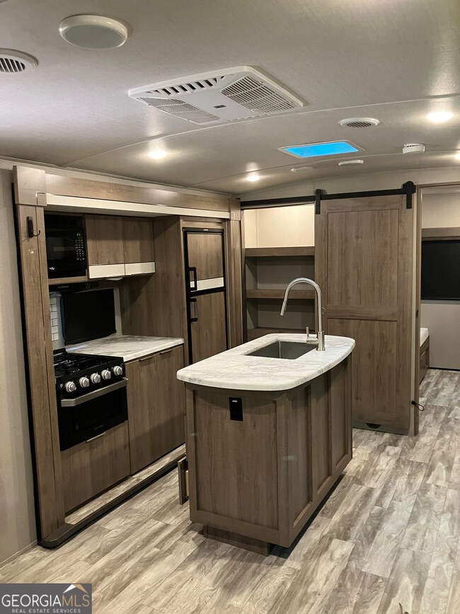 418 Elkmont Trail, Cleveland, GA 30528 - photo 7