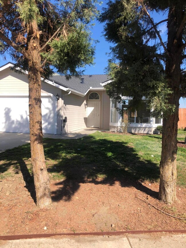 4101E3F6-D85E-44B1-9805-AB7C873A4330