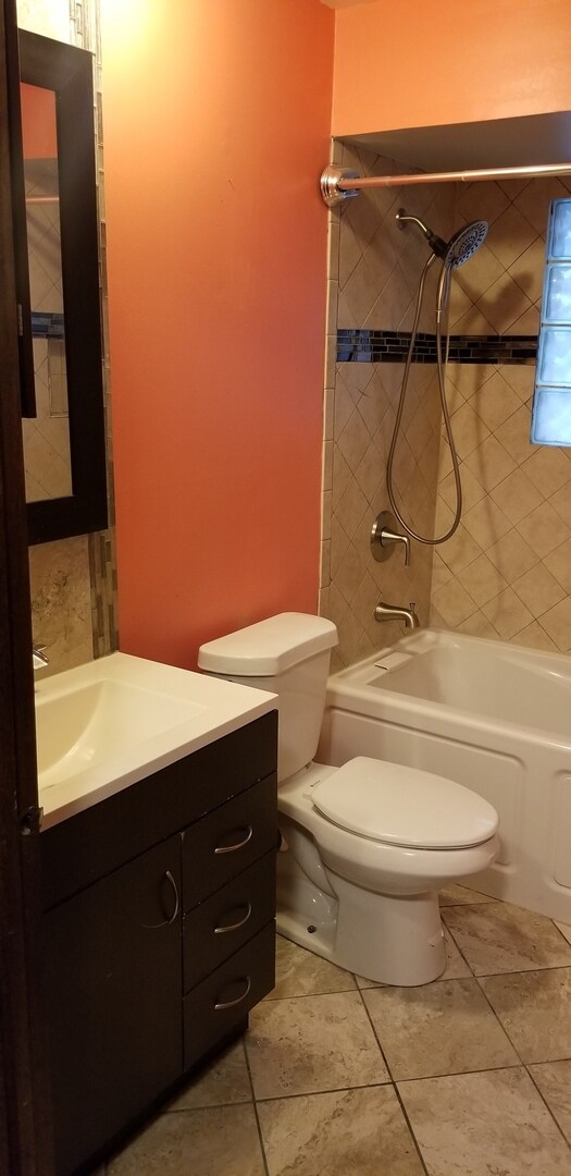 18105 Rockwell Ave, Homewood, IL 60430 - photo 4