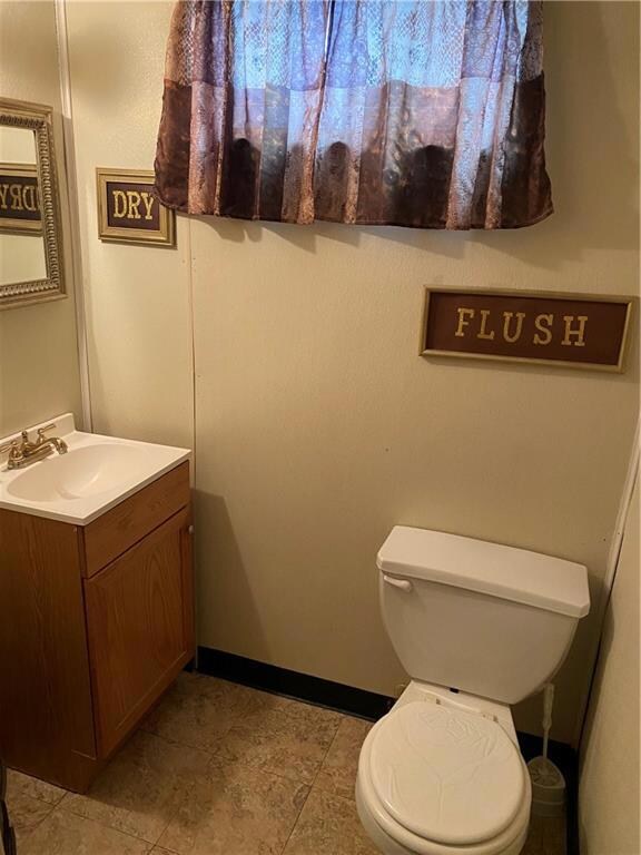 2107 Nichol Ave, Anderson, IN 46016 - photo 6