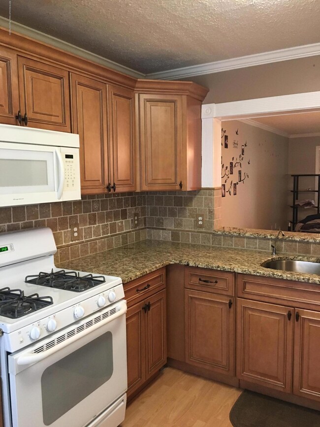 24 Quail Run unit 24, Bayville, NJ 08721 - photo 3