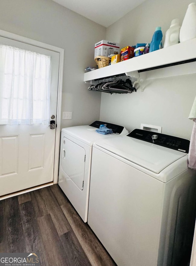 211 E Brazell St, Reidsville, GA 30453 - photo 6