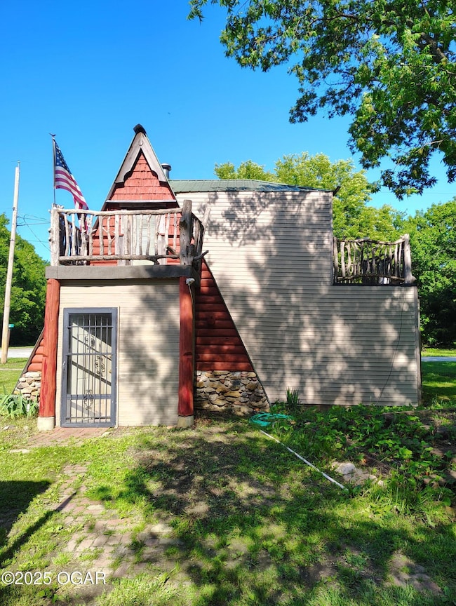 303 W Spruce St, Cherokee, KS 66724 - photo 3