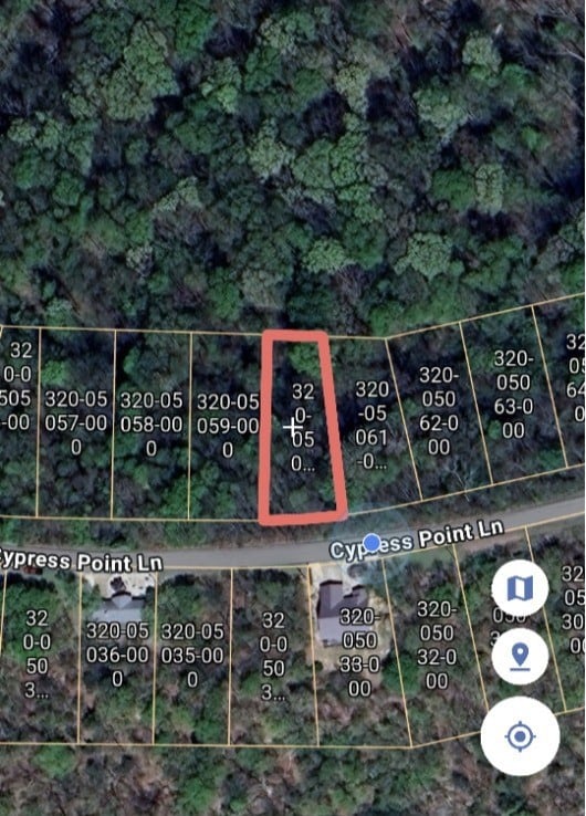 Boundary approximated in red.