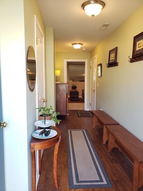 34 Daffodil Ct, South Grafton, MA 01560 - photo 5