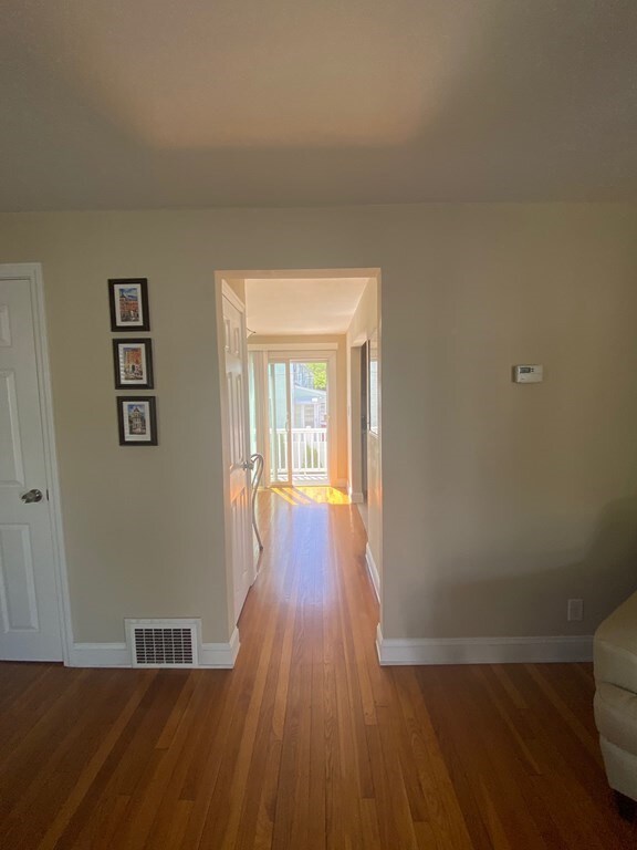 61 Bay State Rd unit 1, Quincy, MA 02171 - photo 4