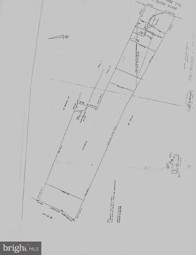 22777 Tail Race Rd, Aldie, VA 20105 - photo 2