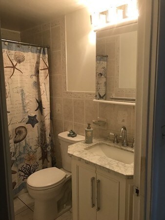 13 Lantern Ln, Randolph, MA 02368 - photo 4