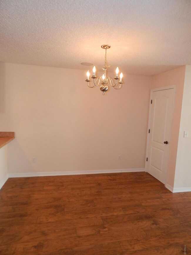 10612 Academy Park Dr, Jacksonville, FL 32218 - photo 7