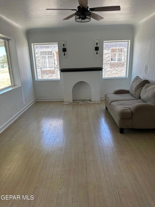 3625 Altura Ave, El Paso, TX 79930 - photo 4