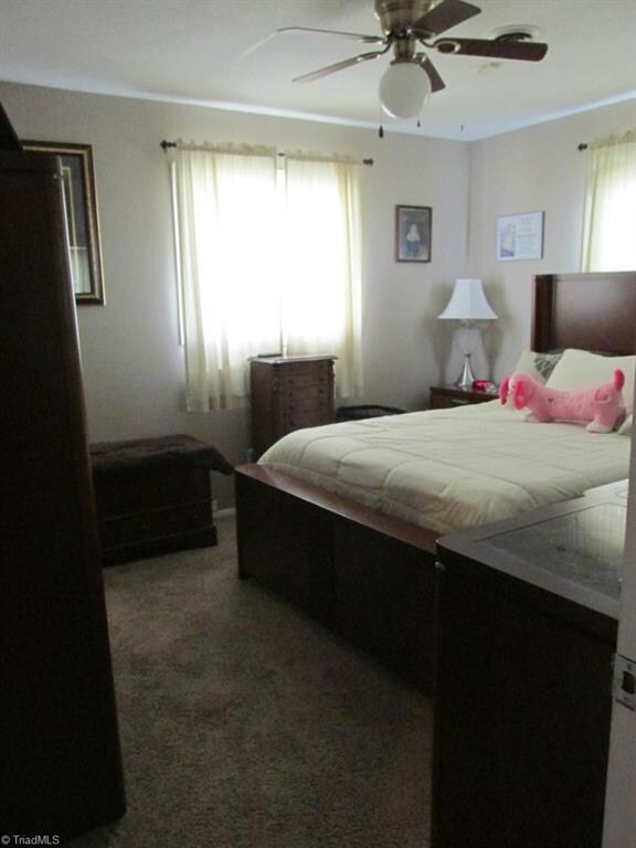 4910 Yarmouth Dr, Greensboro, NC 27407 - photo 7