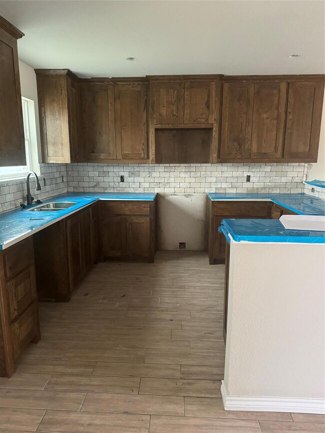 650 Elm Tree Ct, Poolville, TX 76487 - photo 3