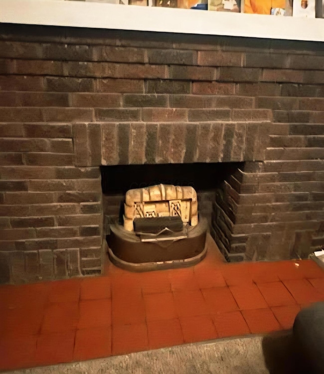 Fire place-decorative