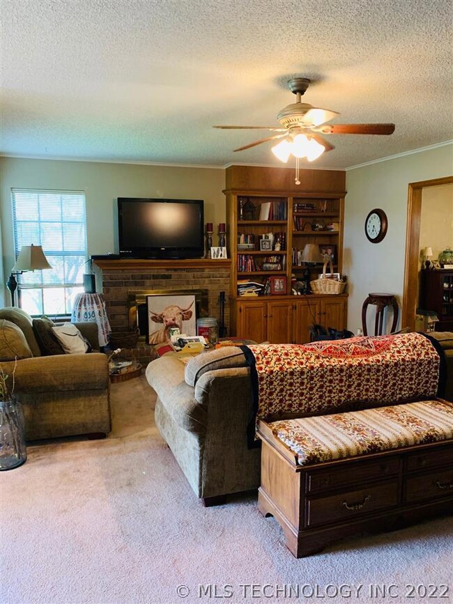 1417 Windsor Dr, Ardmore, OK 73401 - photo 4