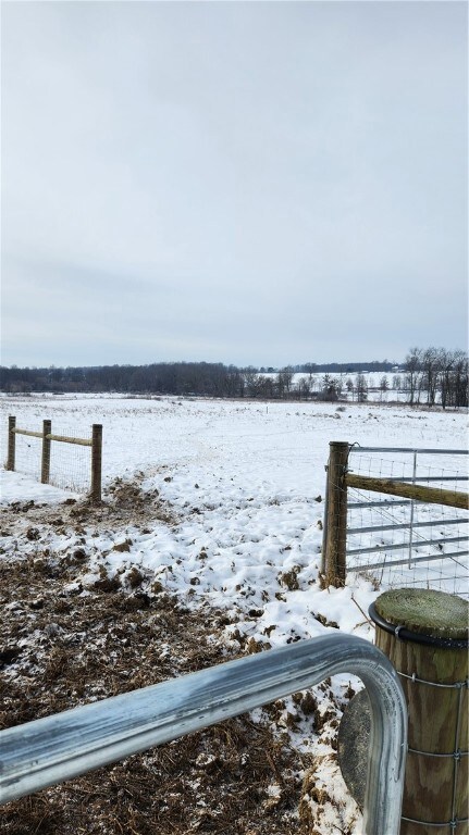 125 Runkle Ln, Mercer, PA 16137 - photo 3