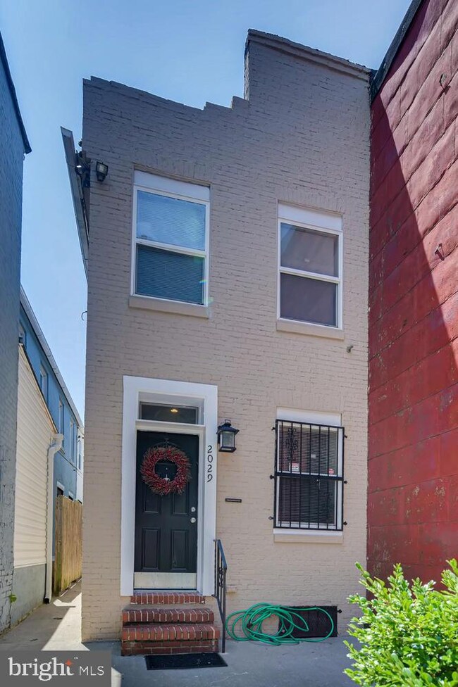 2029 Jefferson St, Baltimore, MD 21205 - photo 2