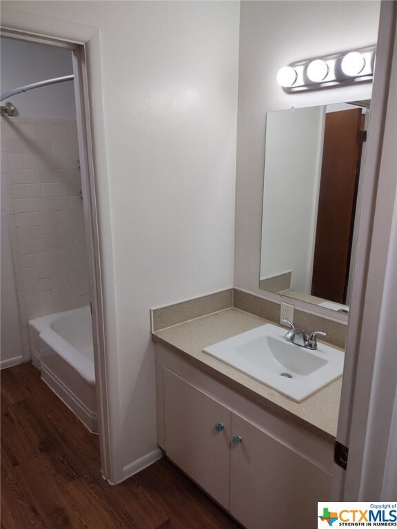 1120 N King St unit 106, Seguin, TX 78155 - photo 6