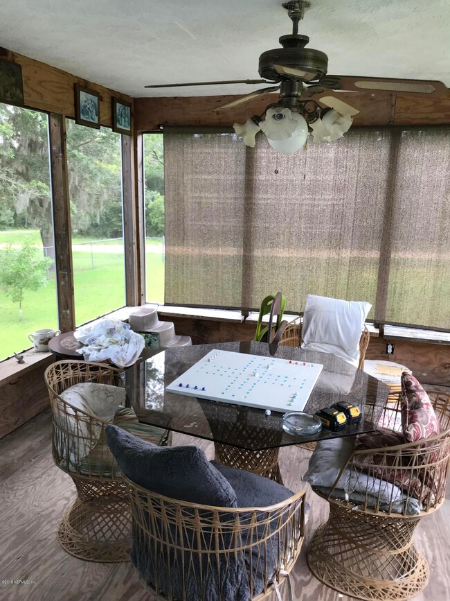 Evans Ave - Front Porch