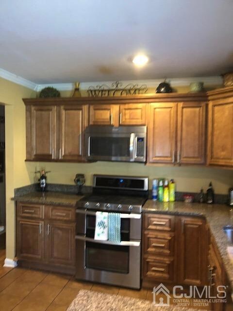 136 Giles Ave, Middlesex, NJ 08846 - photo 2