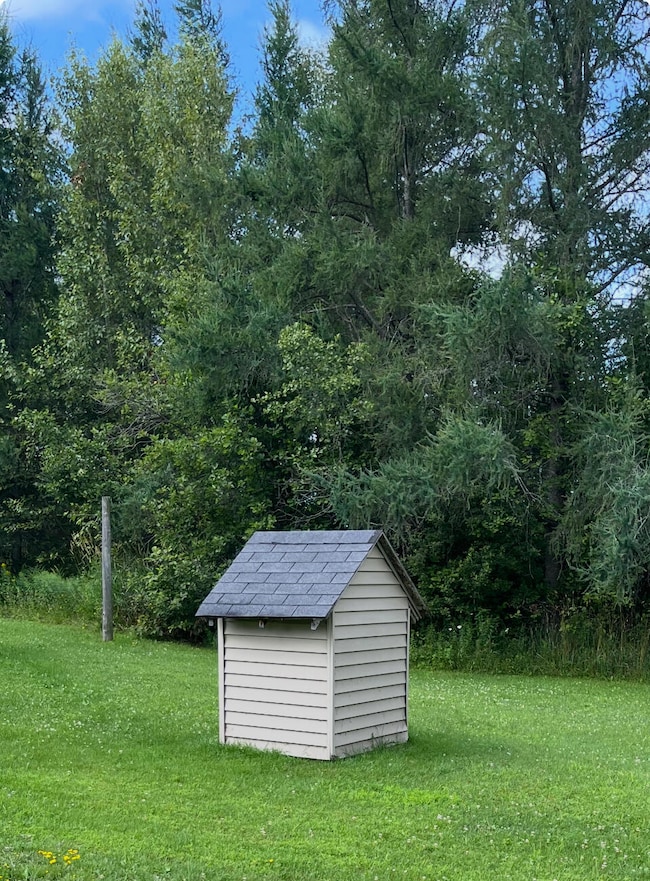 3860 E 18 Mile Rd, Pickford, MI 49774 - photo 3