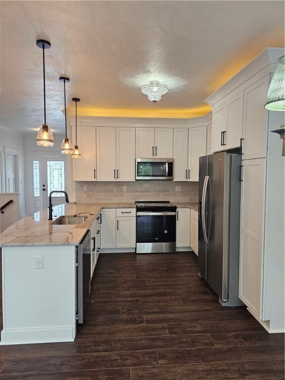 816 S 10th St, New Stanton, PA 15672 - photo 3