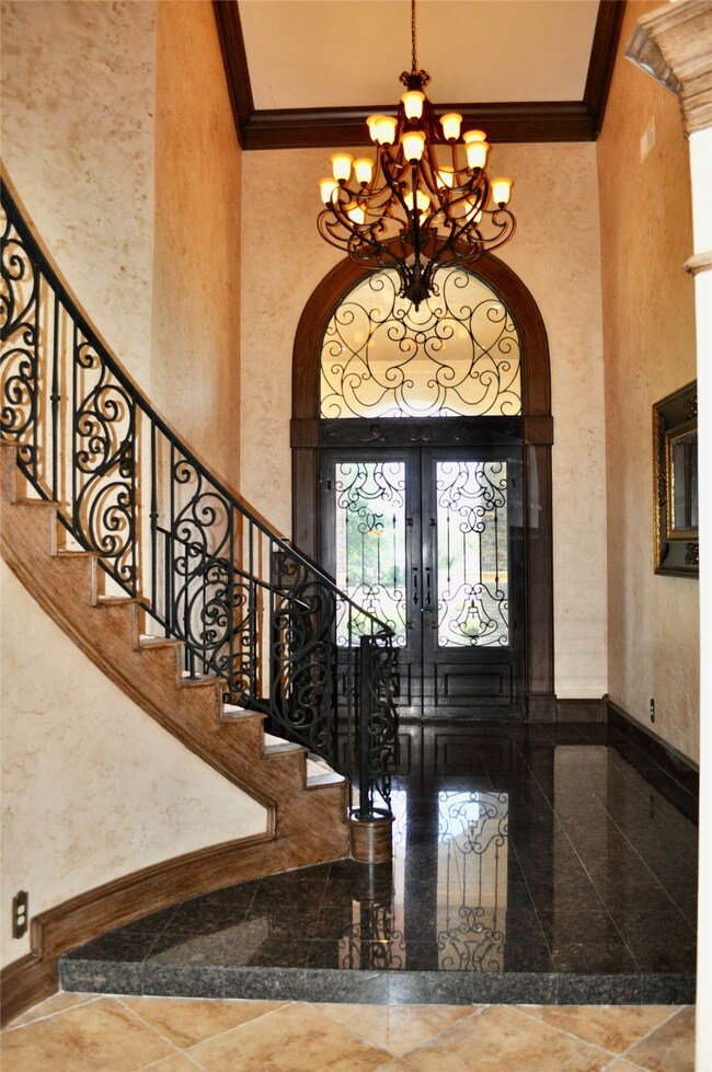 View of the entry from the inside.