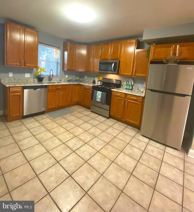 3714 E Lombard St, Baltimore, MD 21224 - photo 6