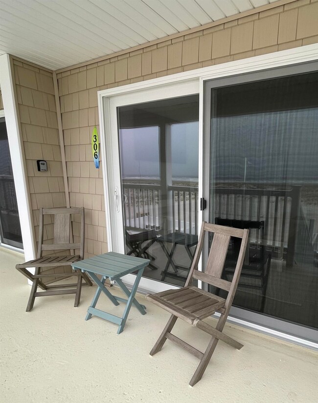 422 Farragut Rd unit 306, Wildwood, NJ 08260 - photo 5