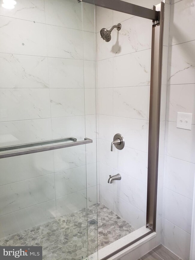 605 Woodlawn Ave, Collingswood, NJ 08108 - photo 4