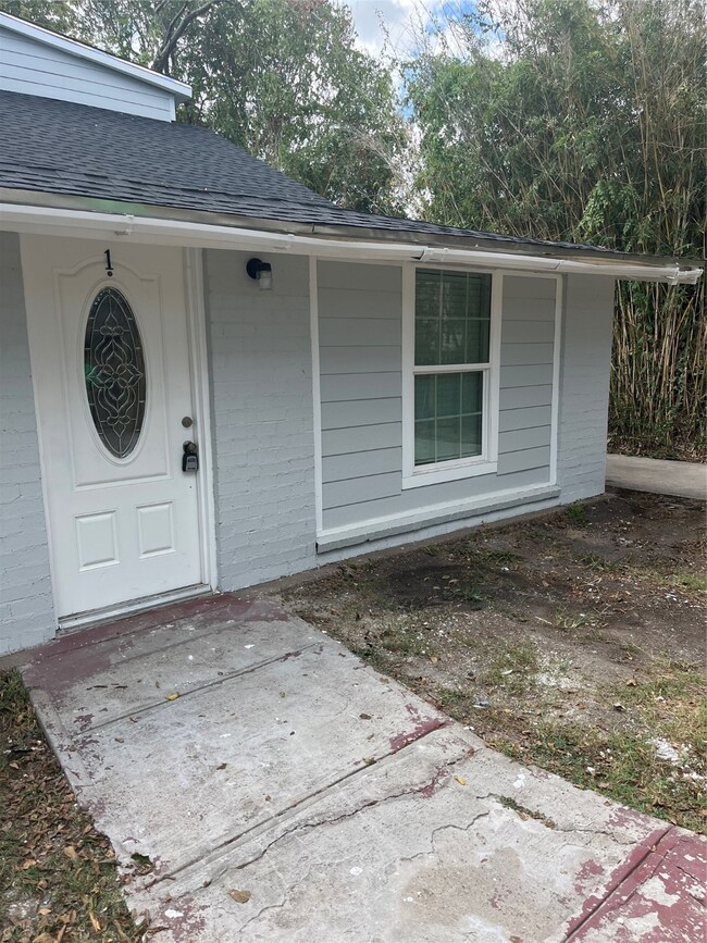 4034 Colgate St unit 1, Houston, TX 77087 - photo 2