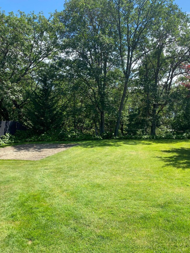 619 3rd St, Rogue River, OR 97537 - photo 5