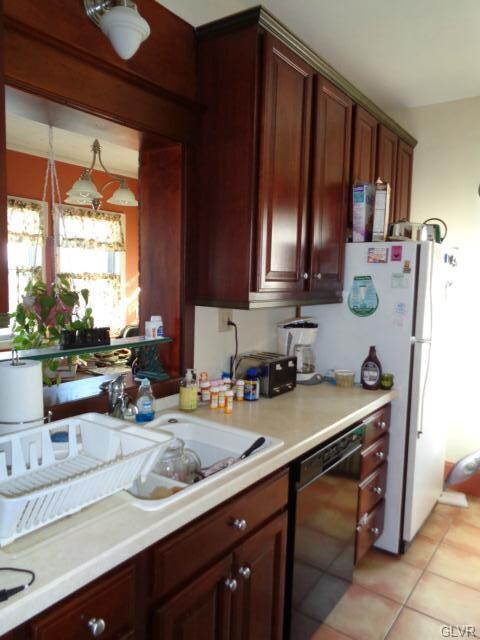 849 5th St, Whitehall, PA 18052 - photo 4