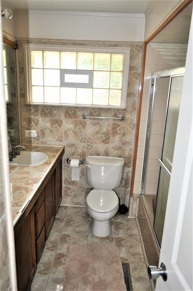 9921 Devonshire St, Westchester, IL 60154 - photo 6