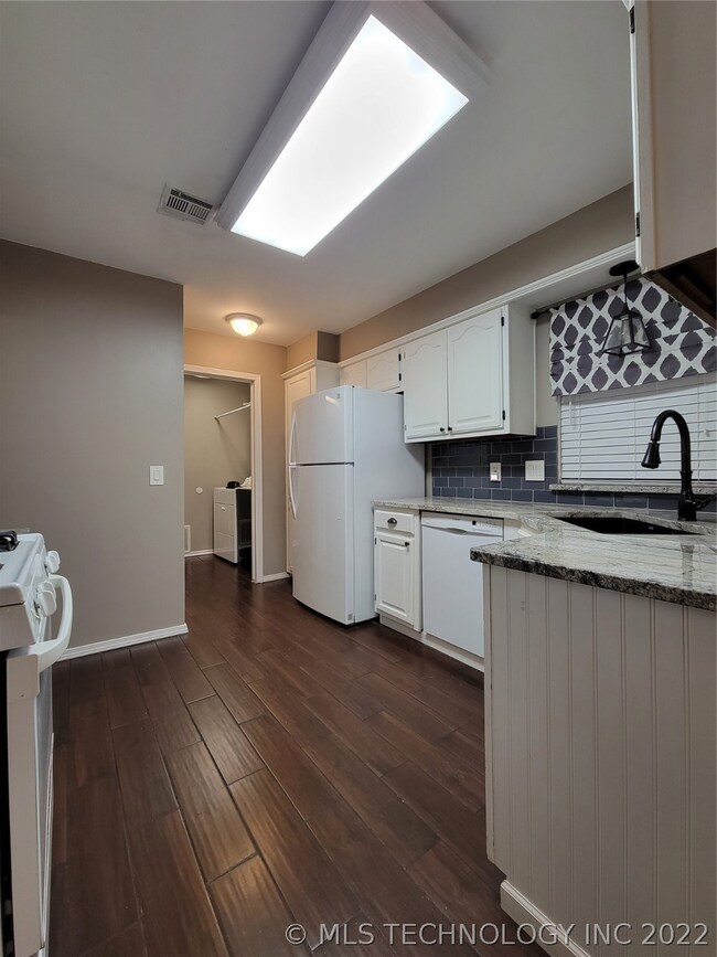 1816 W Hot Springs St, Broken Arrow, OK 74011 - photo 5