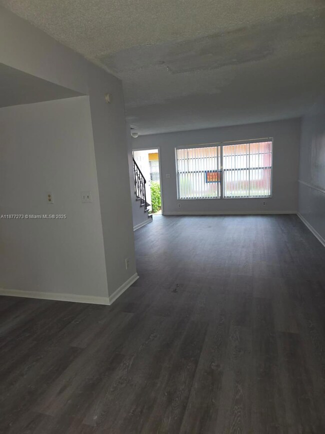 5221 NW 27th St unit 9C, Lauderhill, FL 33313 - photo 3