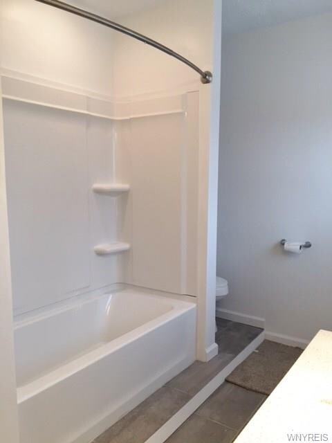 601 Euclid Ave, North Tonawanda, NY 14120 - photo 2