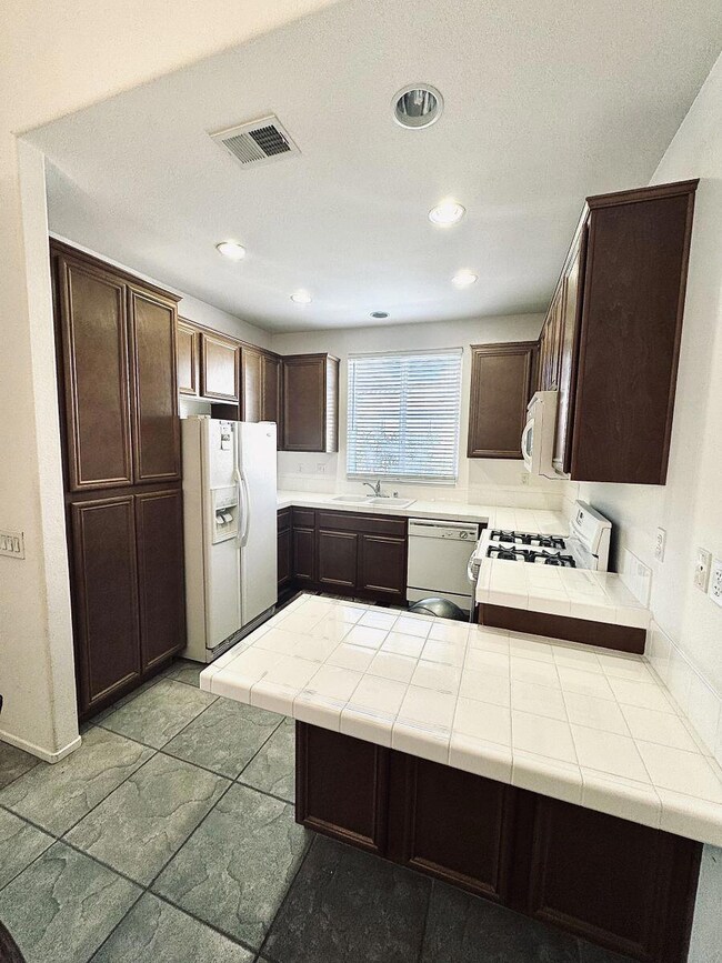 DB Kitchen